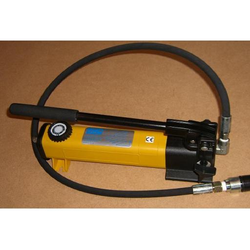 240-010 Hand pump